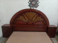 wooden bed set with matress  best condition