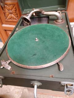 gramophone