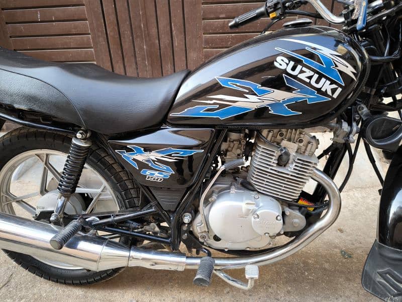 Suzuki Gs150se 1