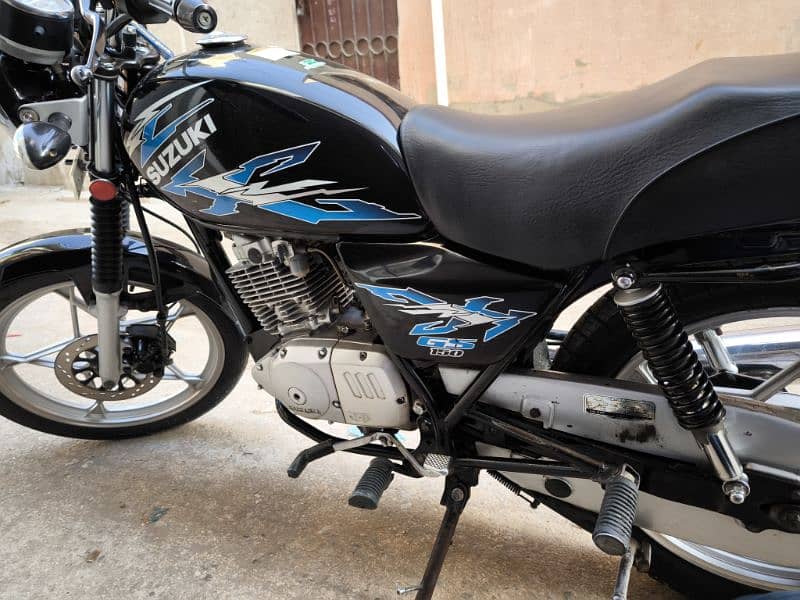 Suzuki Gs150se 2