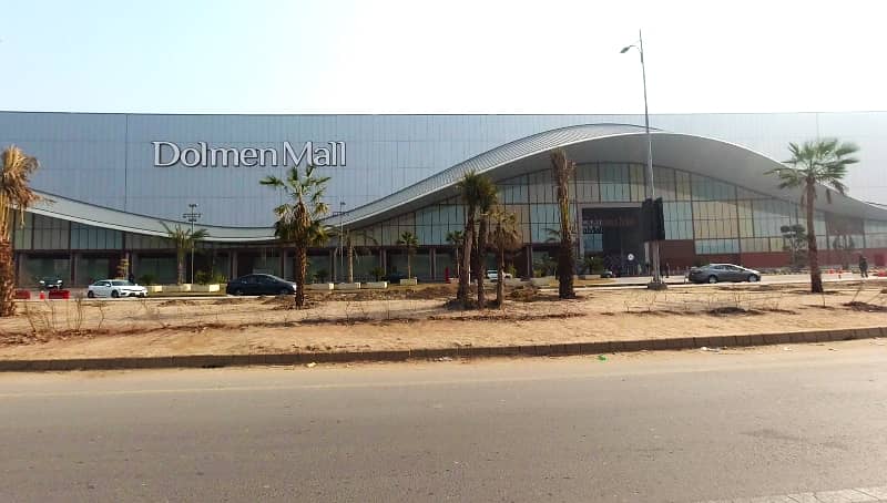 Investors Should Sale This Commercial Plot Located Ideally In DHA Defence 3