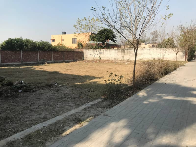 1 Kanal Prime Location Plot For Sale In Bedian Road, Mouza Karbath, Lahore 1