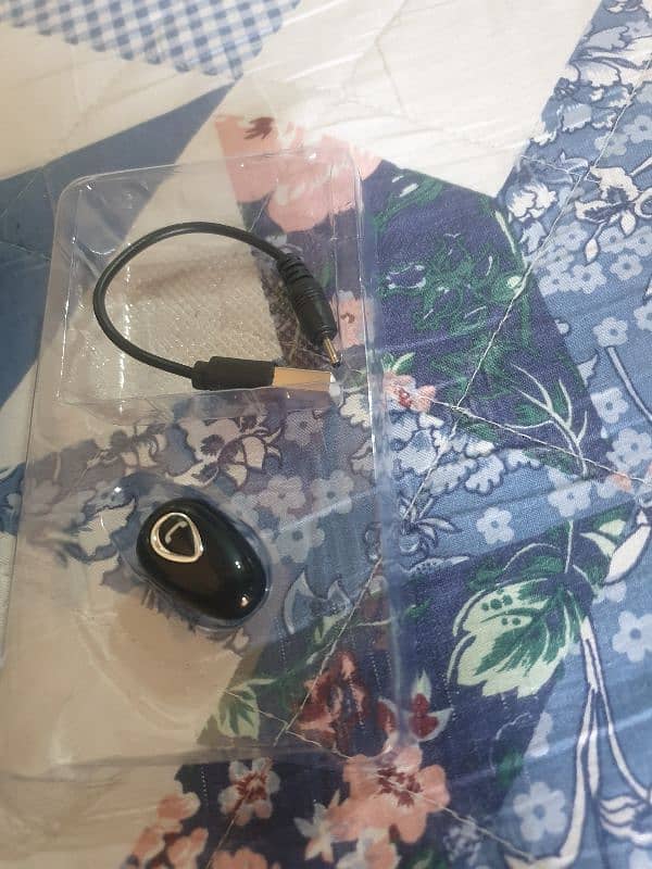 Wireless Ear pods headphones new 10