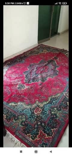 Pair of carpets  (2 carpets)