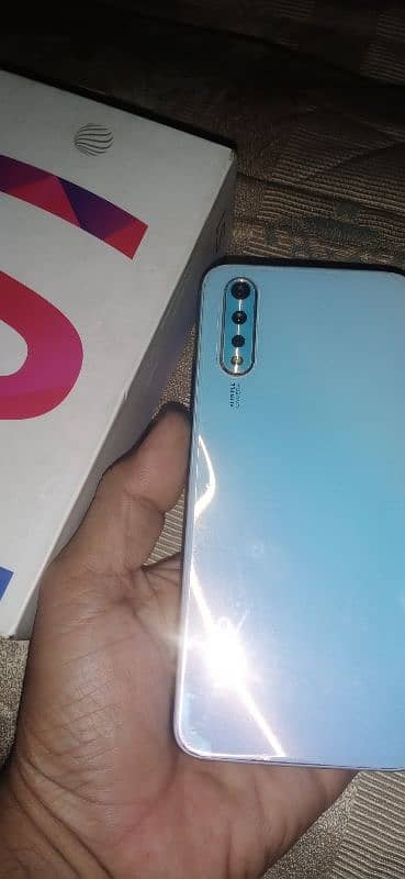 vivo s1 with box charger 4/128 0