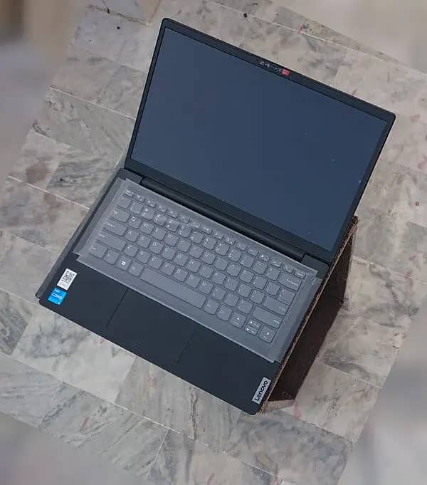 Lenovo V14 G3 Core i5 12th Gen Just Like New + Charger 4