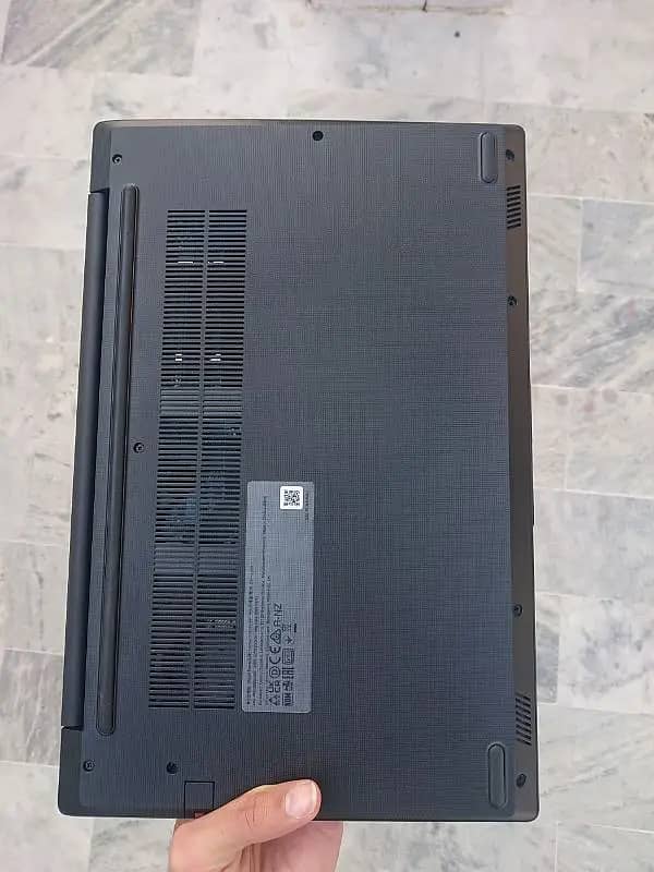 Lenovo V14 G3 Core i5 12th Gen Just Like New + Charger 5