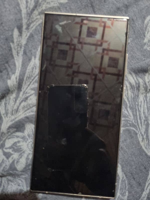 Samsung S24 Ultra 10/10 Condition Non PTA 0