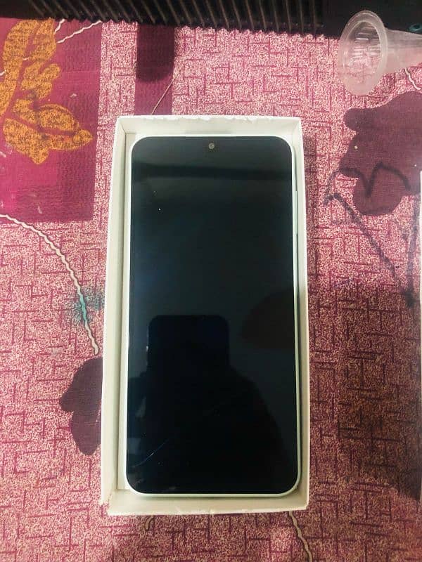 Samsung A16 (6 128 gb) 3