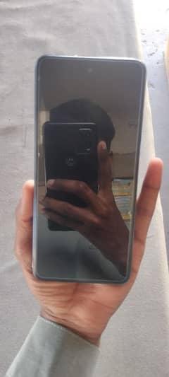 Infinix x6528