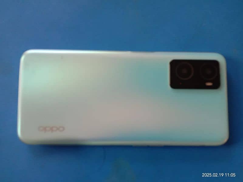 Oppo A76 1