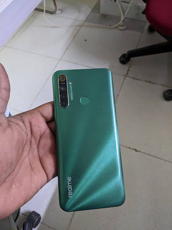 realme 5i with box 3