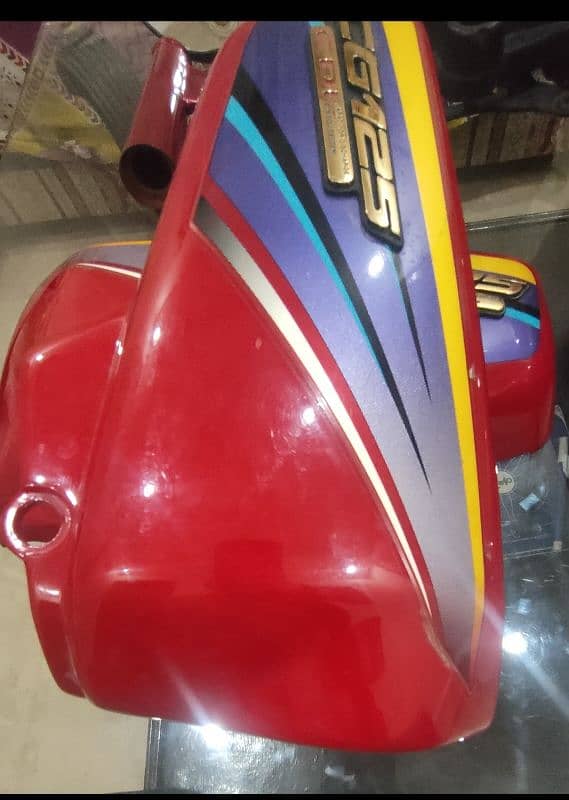 Honda 125 original like Tanki topy 2010 2011 model 8