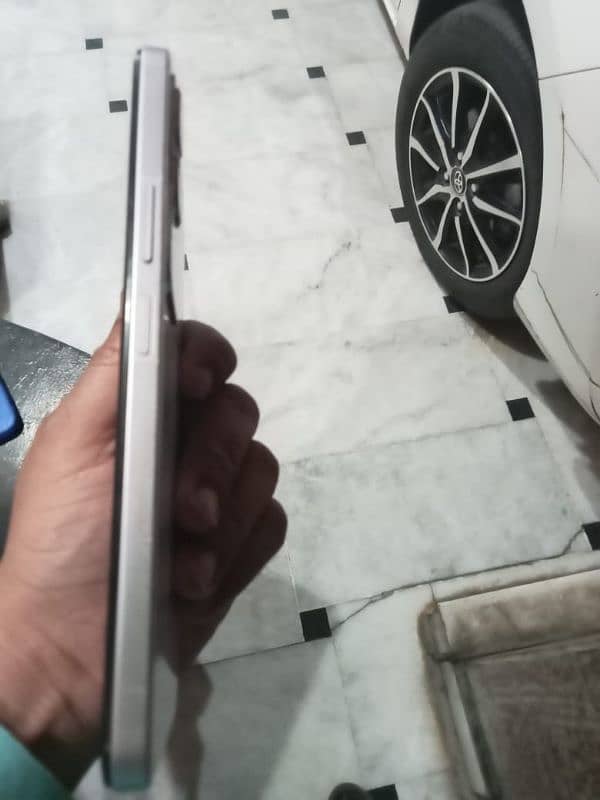 vivo y19s 3