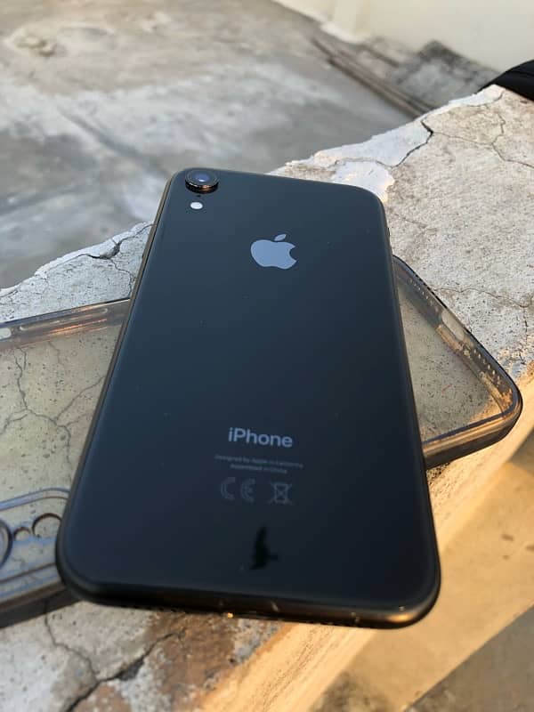 Iphone XR 64 GB Non PTA 1