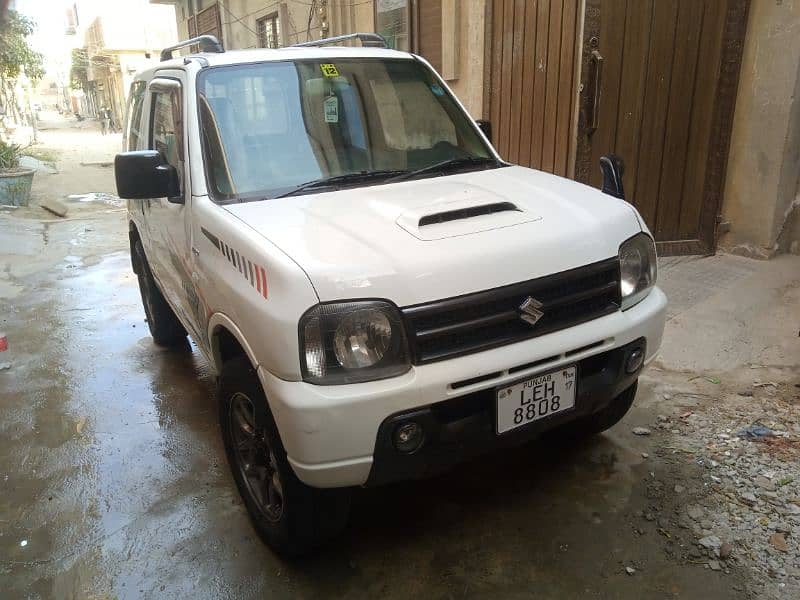 Suzuki Jimny 2013%17 totally original 4