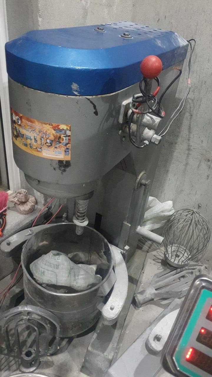 Dough sheeter/Conveyer oven/ Dough mixer machine 4