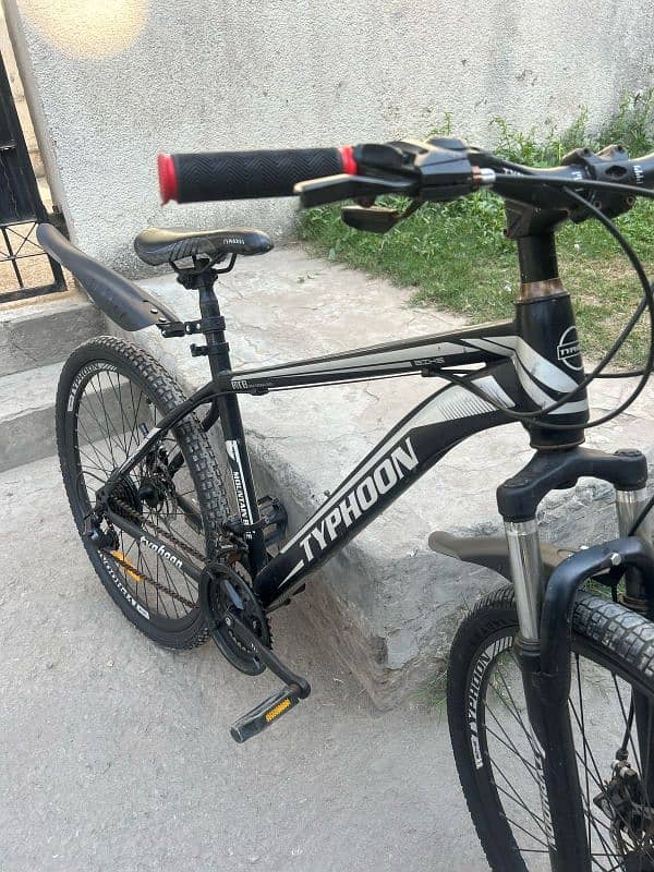 typhoon bicycle 26 size 3