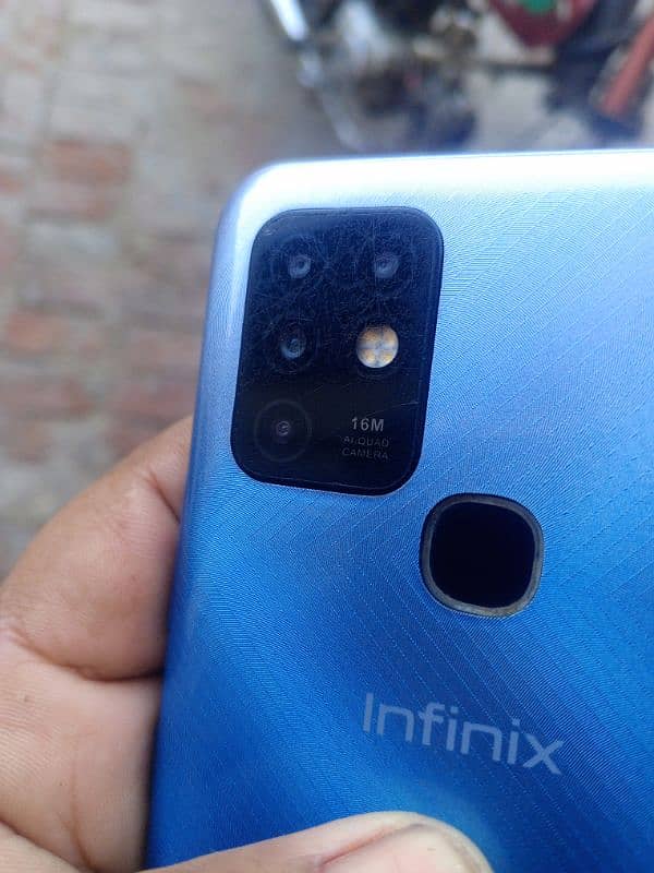 Infinix hot10.4/64 only mobile ha 03074937491. 8