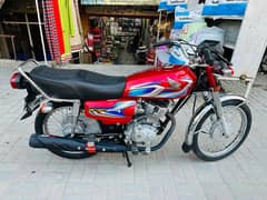 honda 125 22/23 model near bilal hospital Affandi colony sadiqabad rwp