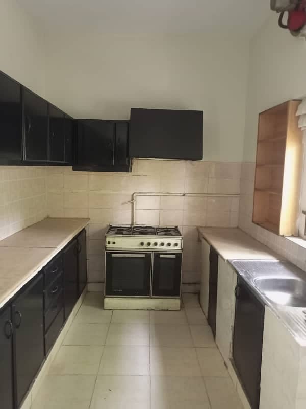 1 Kanal Upper Portion Available For Rent In Main Cantt. 5