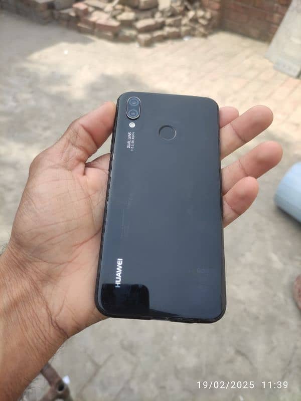 Huawei P20 lite 4/64 4