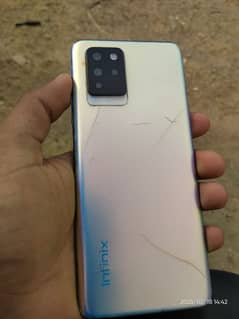 Infinix note 10 pro 8/128 condition 10/7 urgent sale