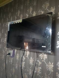 Ecostar LED 32inch new condition