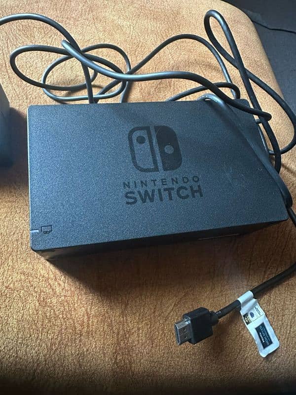 Nintendo Switch Docking Station for TV + more accessories 1