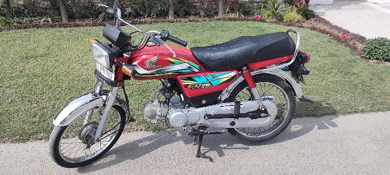 Honda CD 70 Model 2022 Lush Condition 6