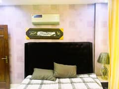 1 BEDROOM FULLY FURNISHED APRTMEN IN BAHRIA TOW LAHORE