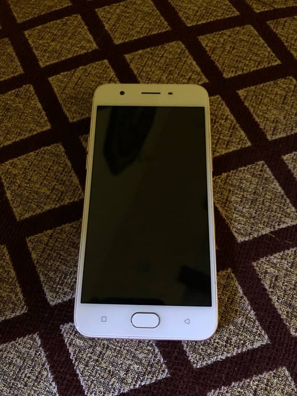 Oppo-A57 0