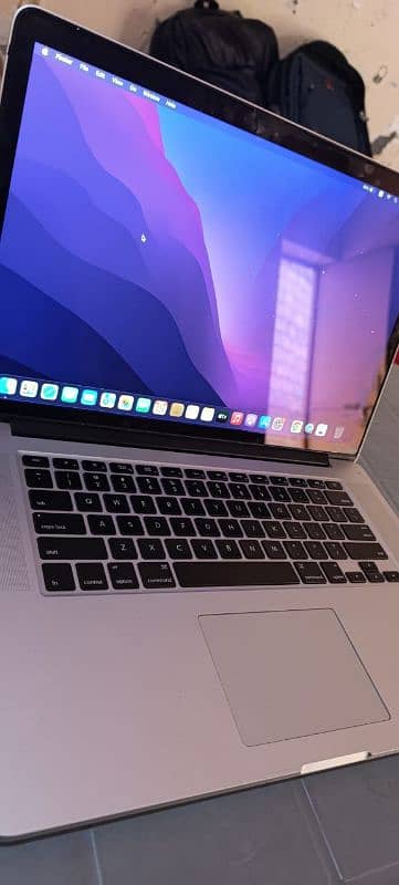 MacBook Pro 2015 15" inch 16/512 0