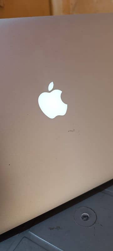 MacBook Pro 2015 15" inch 16/512 8