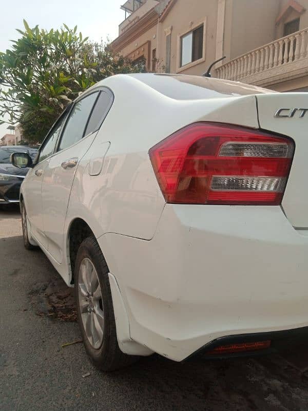 Honda City IVTEC 2015. Genuine Condition. 2