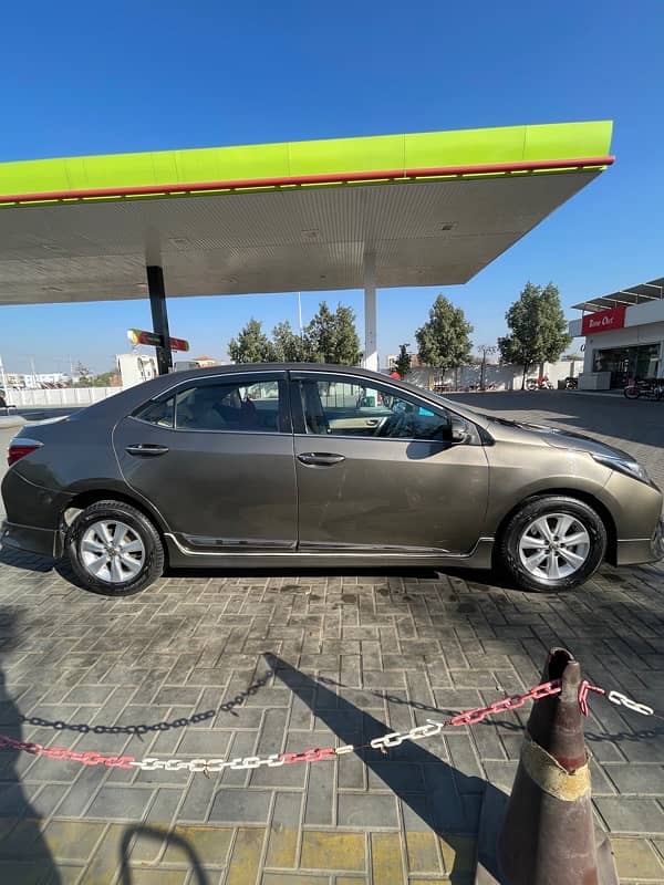 Toyota Altis Grande 2017 5