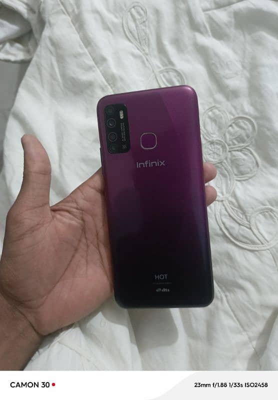 Infinix hot 9 saf condition ha koi folt ni ha 5