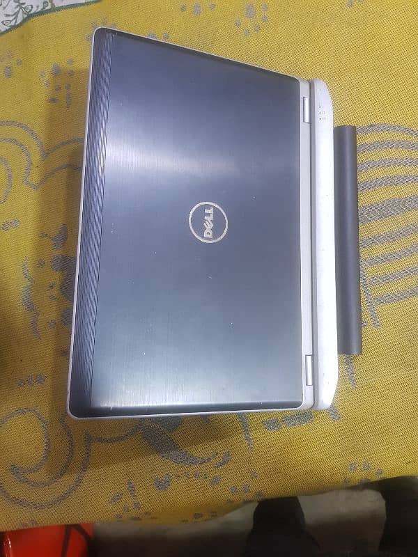 Dell Latitude E6230 10 by 9 condition 1