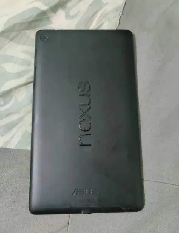 Nexus 7 2gb/16gb available for sale 0