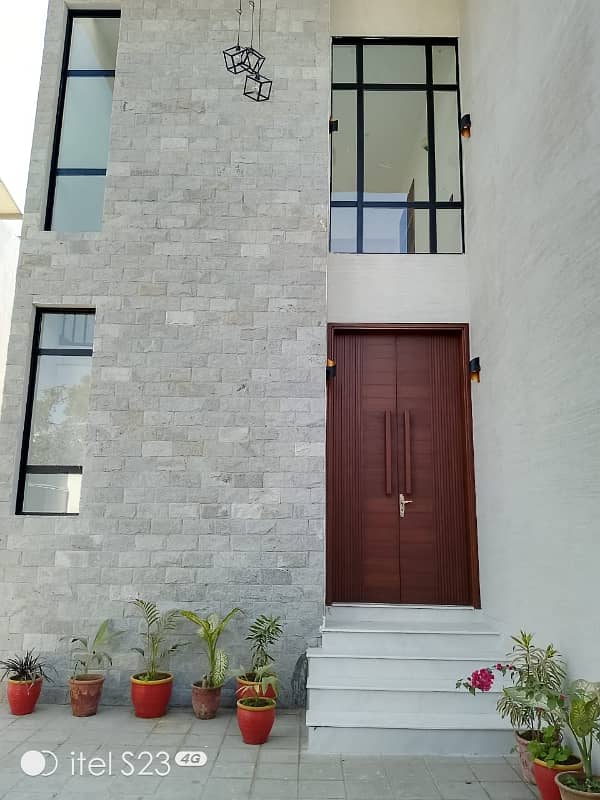 DEFENCE 500 BRANDNEW BUNGALOW FOR SALE 0