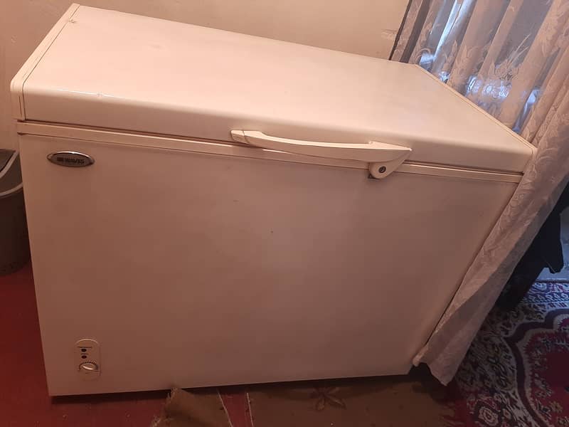 Totally new minor used Waves Deep Freezer urgent sale 5