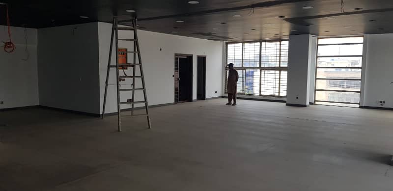 DEFENCE 2000+2000+2000 SQUARE FEET OFFICE FLOORS FOR RENT 3