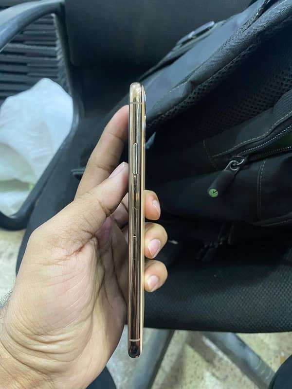 iphone 11 promax 512Gb Pta Approved dual sim 1