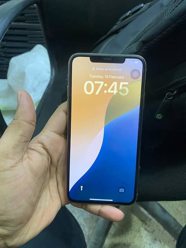 iphone 11 promax 512Gb Pta Approved dual sim 6