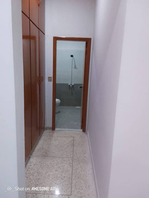 Flat For Rent 8