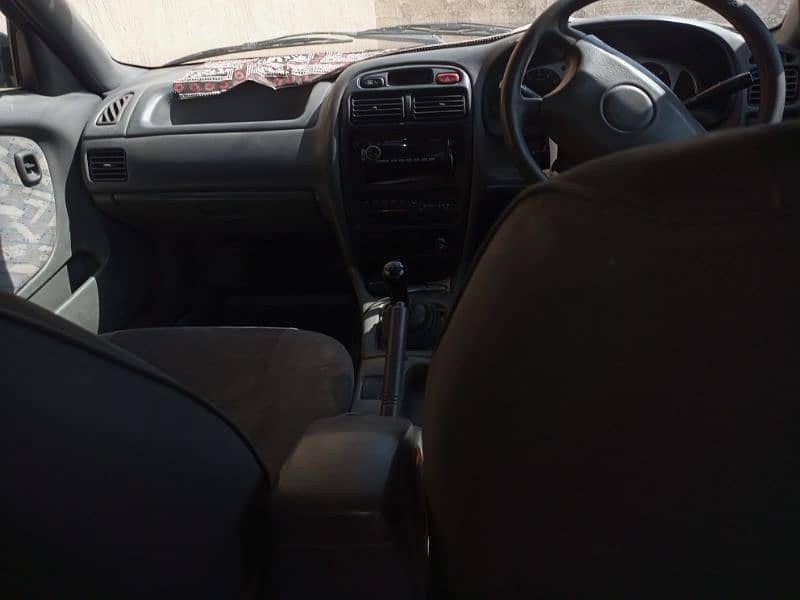 Suzuki Baleno 2004 8