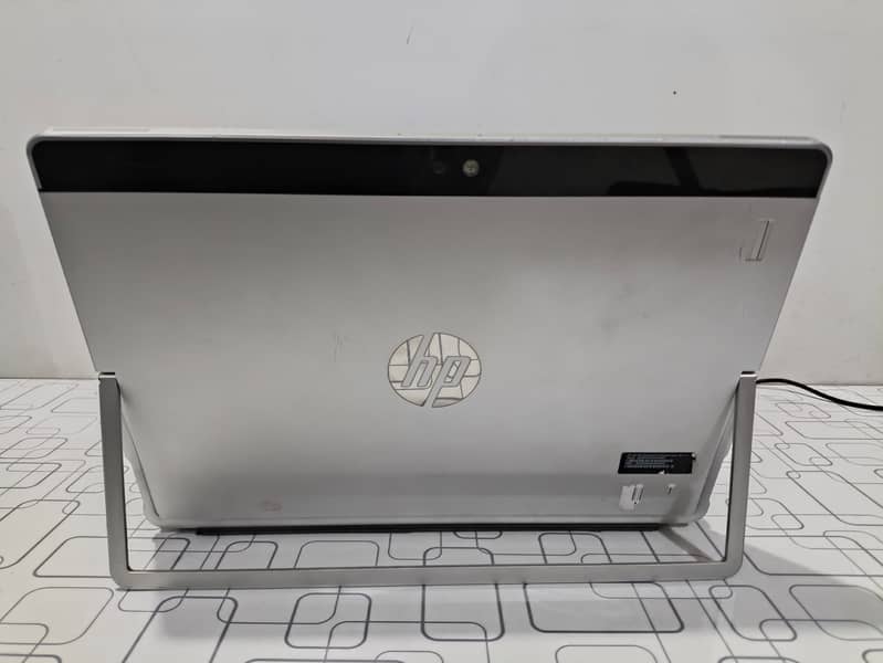 HP X2-1012 2 in 1 Core m5 6th Gen M5-6Y54 8GB DDR3 RAM 256GB SSD 2