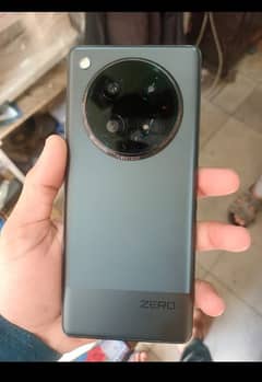 Infinix zero 40 complete box 8 months warranty