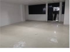 Area 700 Square Feet Office Available For Rent Real Pictures In Main Boulevard Road Gulberg 3 Lahore