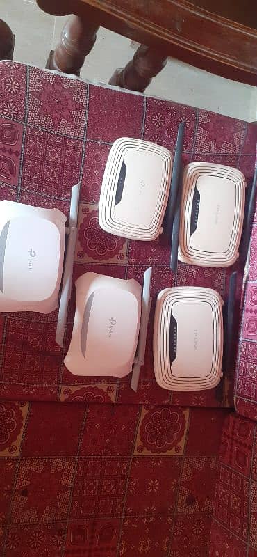 Tp Link 840N/841NRouter Available 0